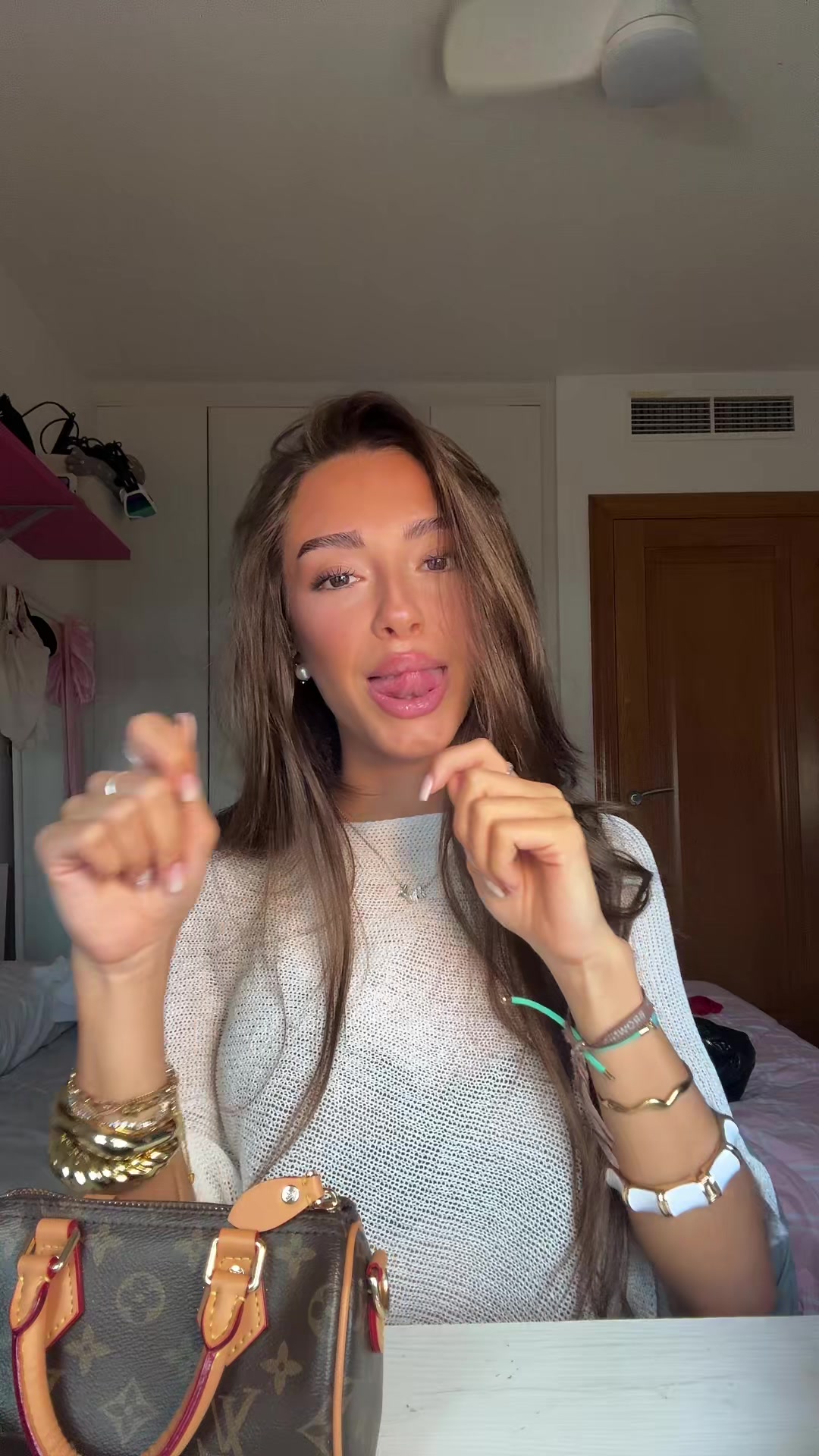 @𝐷𝑎𝑧𝑖𝑡𝑎 𝟐𝟏