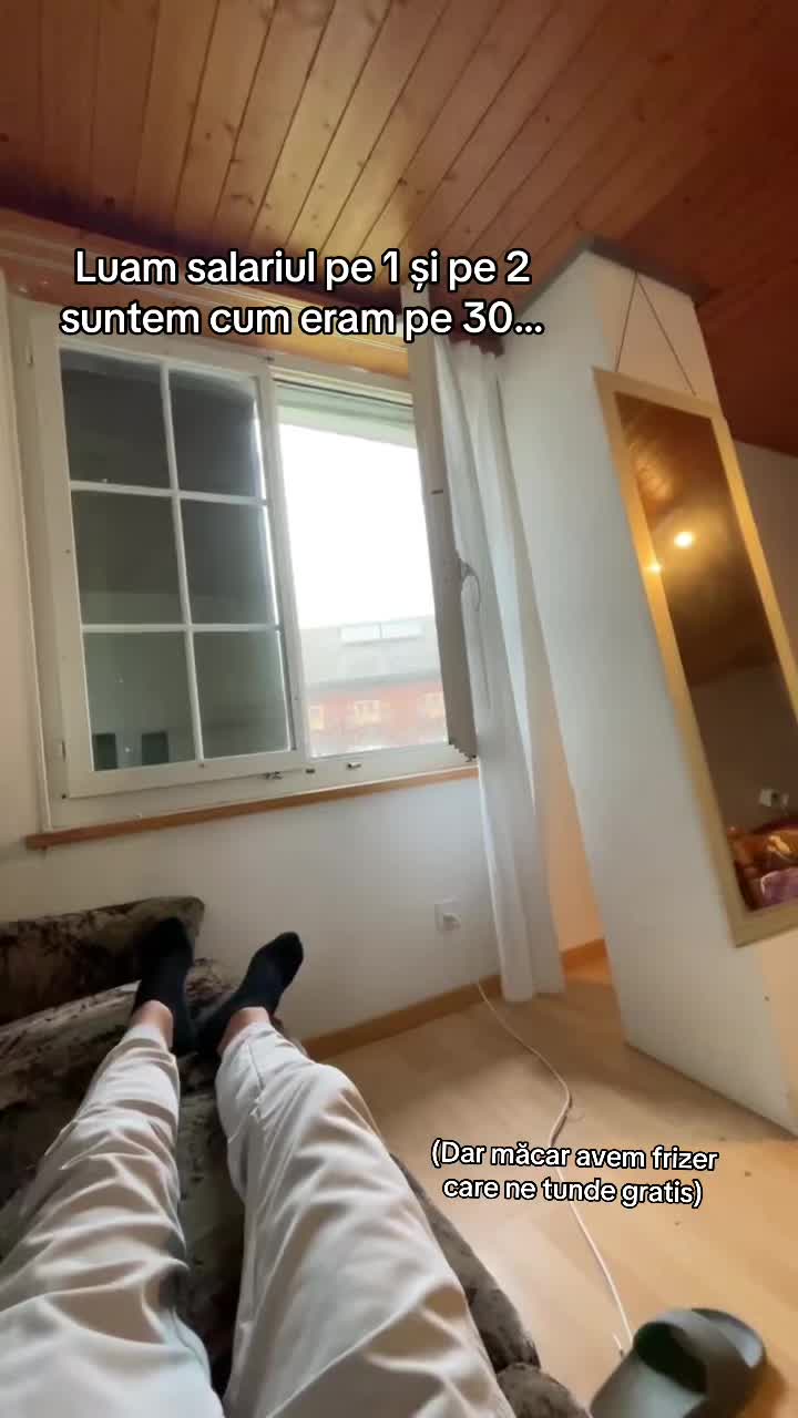 @𝐋.𝐌.𝐕