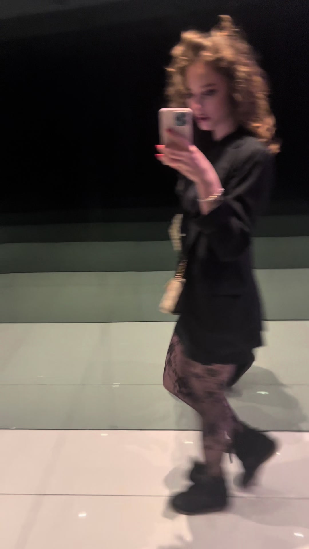 @Eva