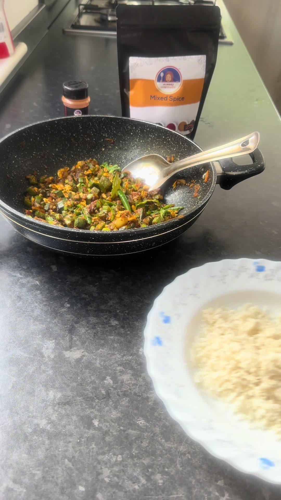 @Hungry Housewife LIMITED