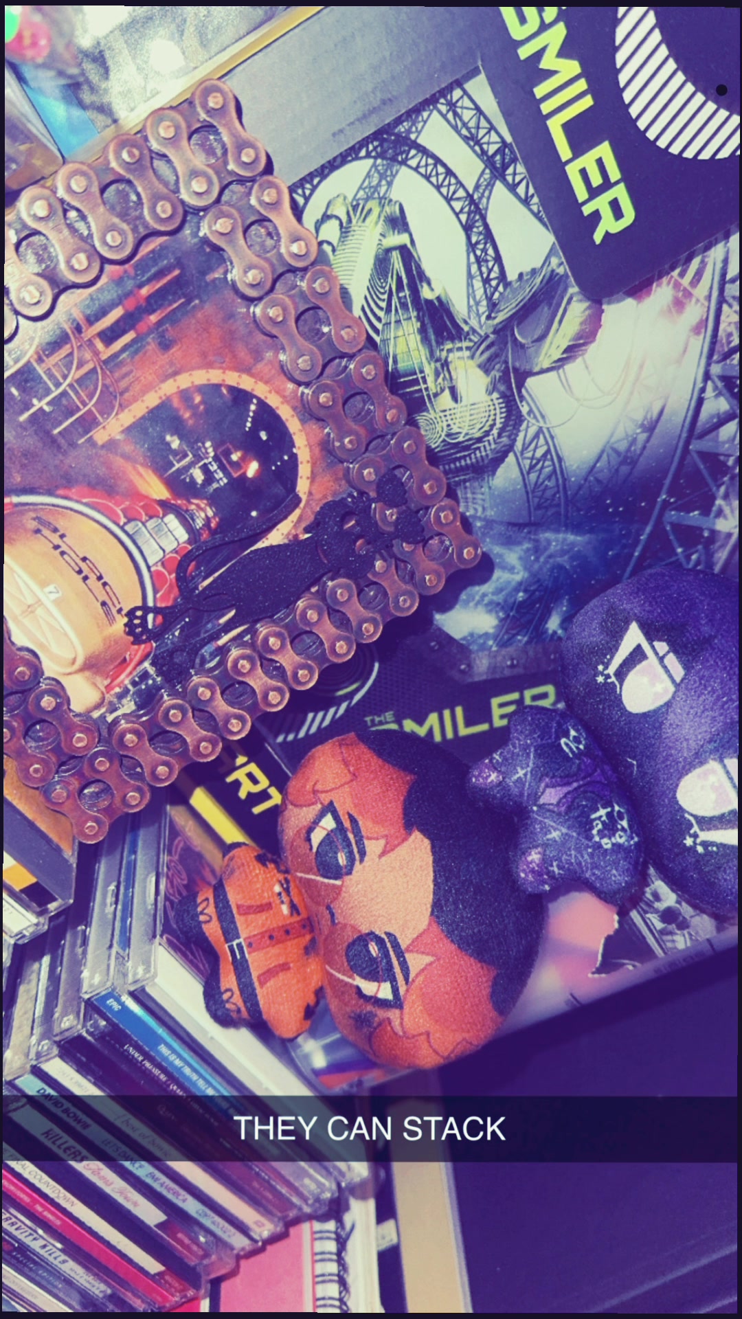 @⋮ Rue ₊ ⊹