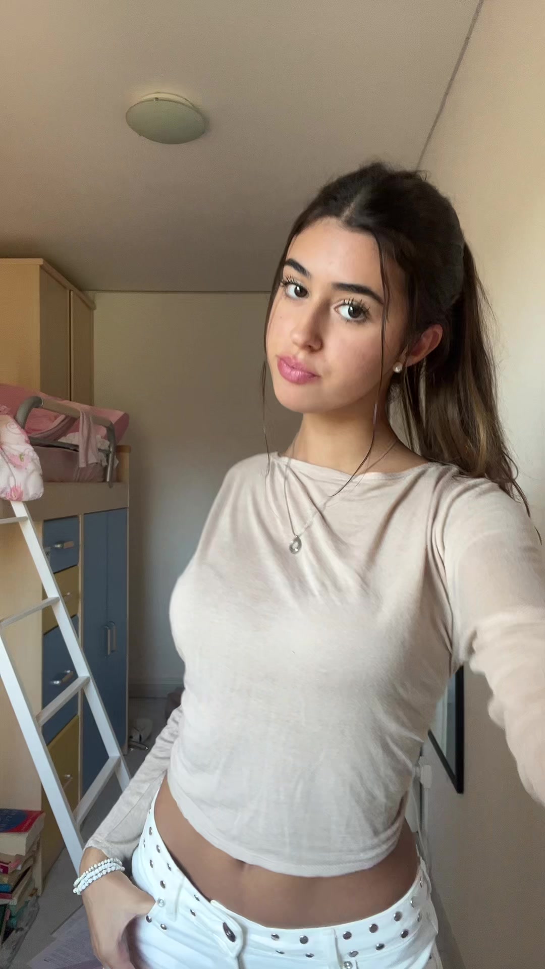 @LIAA