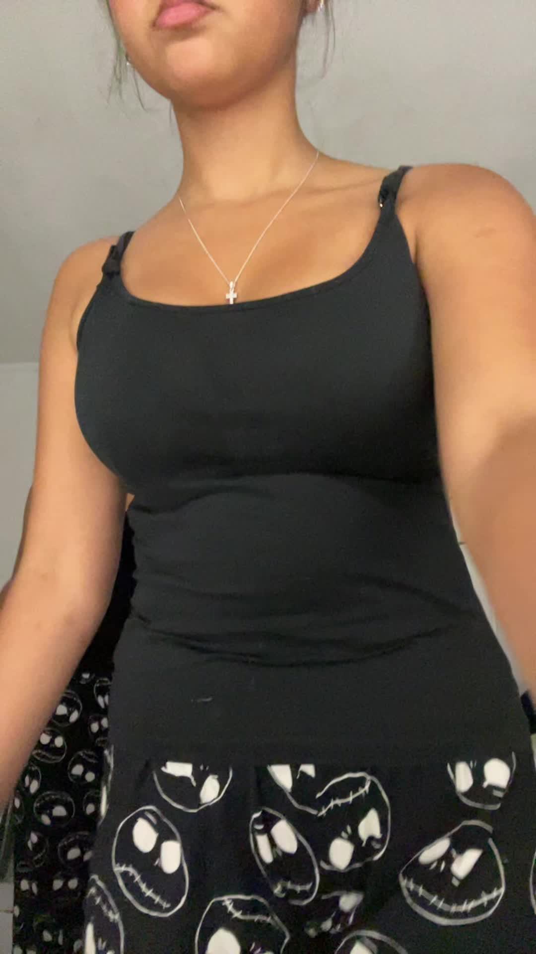 @🦄