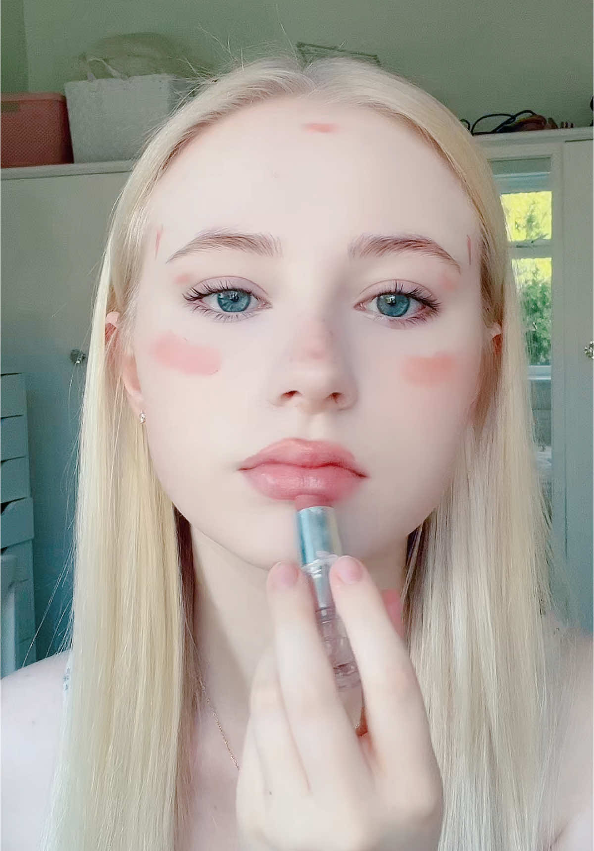 @Annabel Hughes 🦢🤍(mgmtbex)