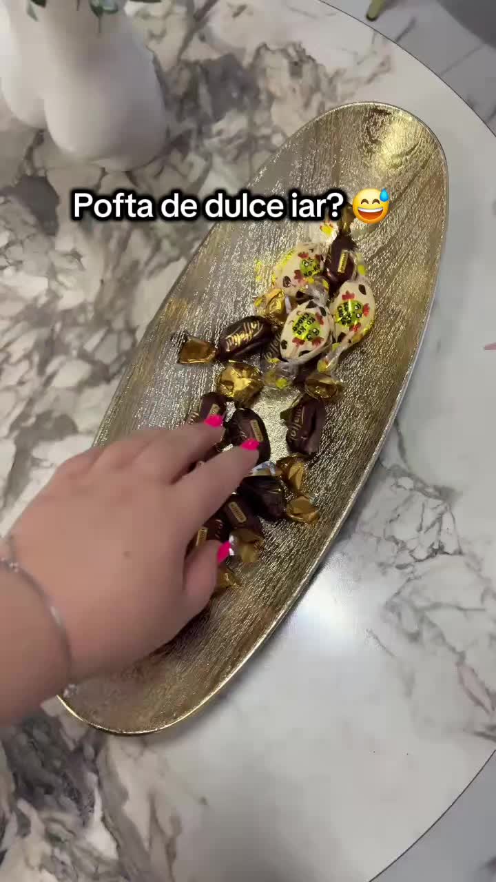 @Gabriela Niculae
