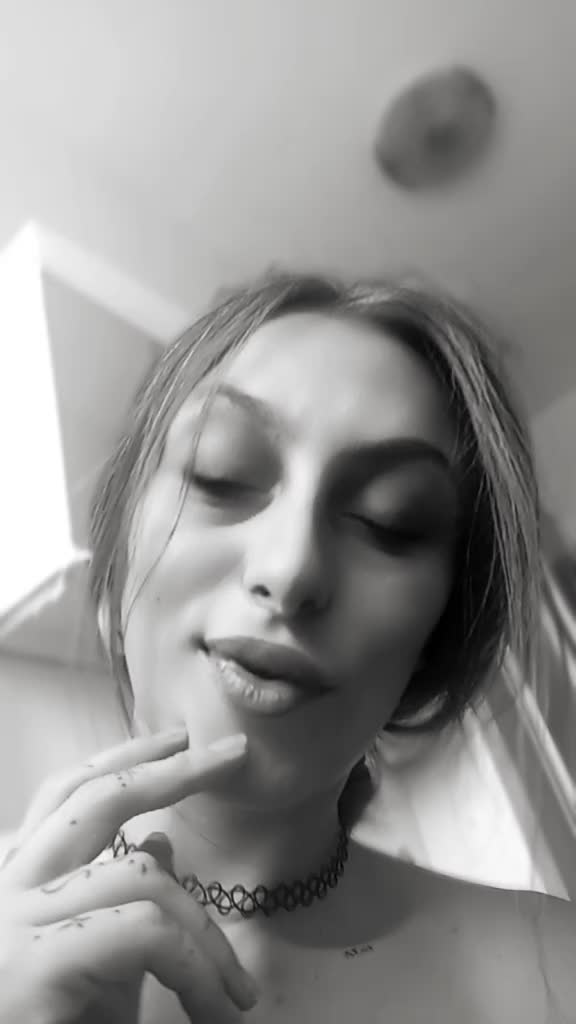 @Meryyy🌸💞✨🦋🫧👽💣