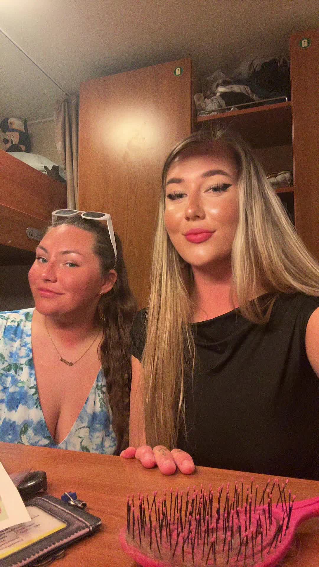 @Miacb__