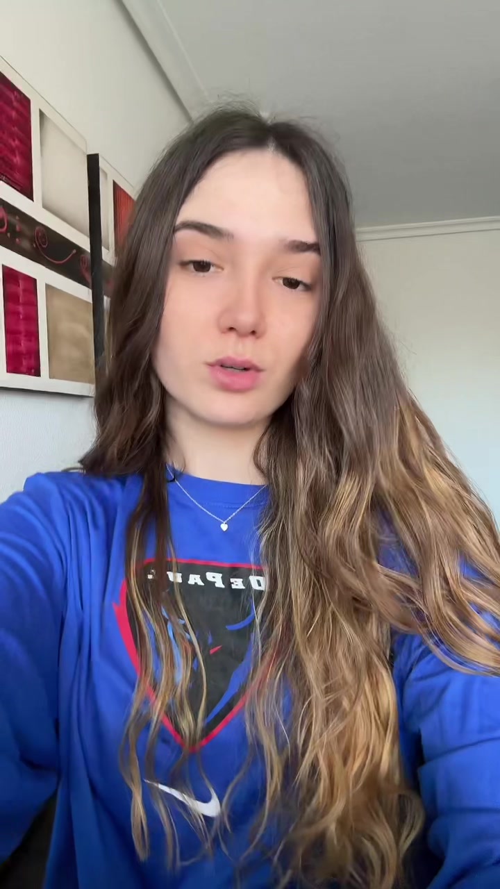 @Carlota Flores
