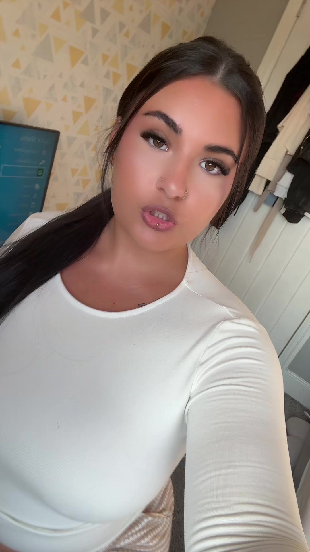 @𝐝𝐚𝐢𝐬𝐲-𝐠𝐫𝐚𝐜𝐞🪬