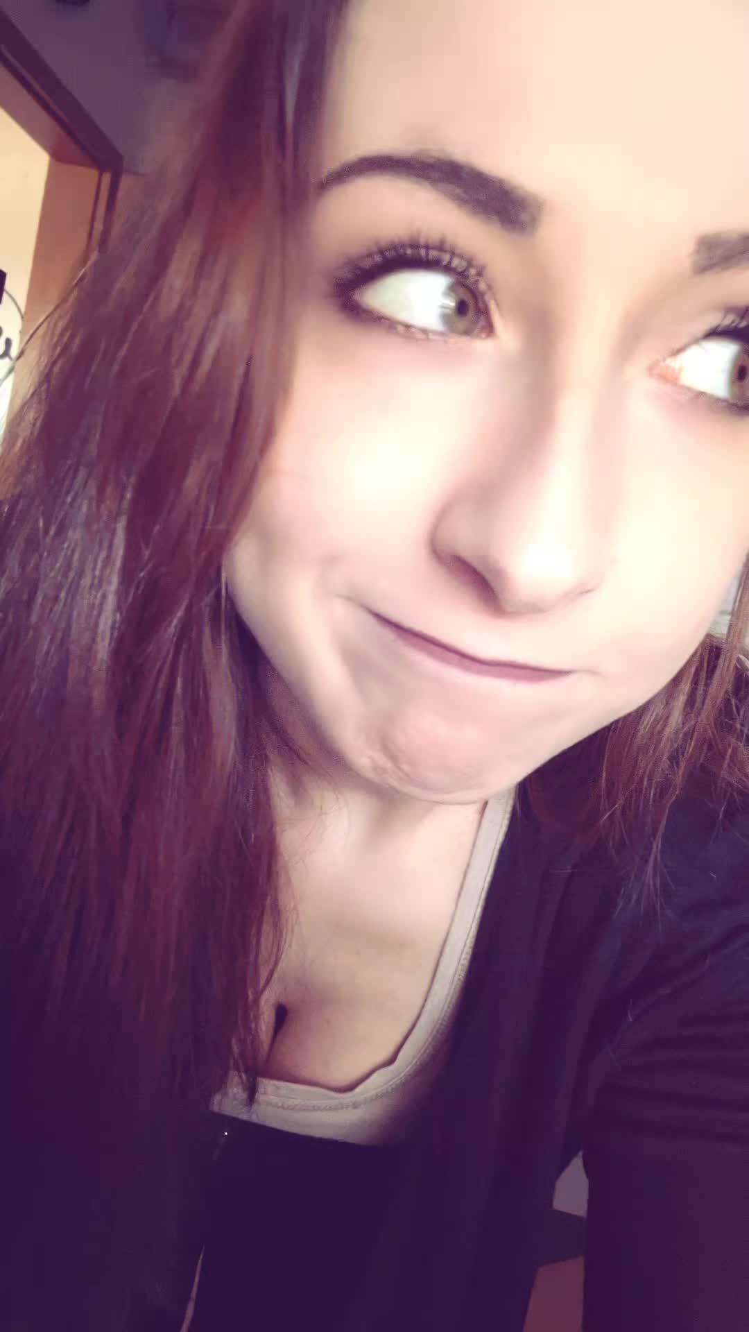 @Nena ♡