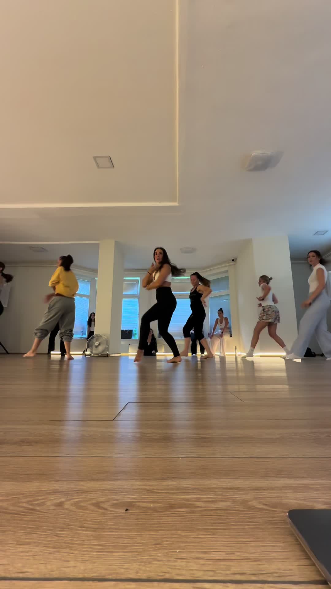 @Nikolhbdance