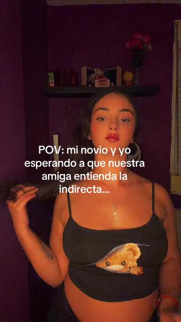@_Saandraa_