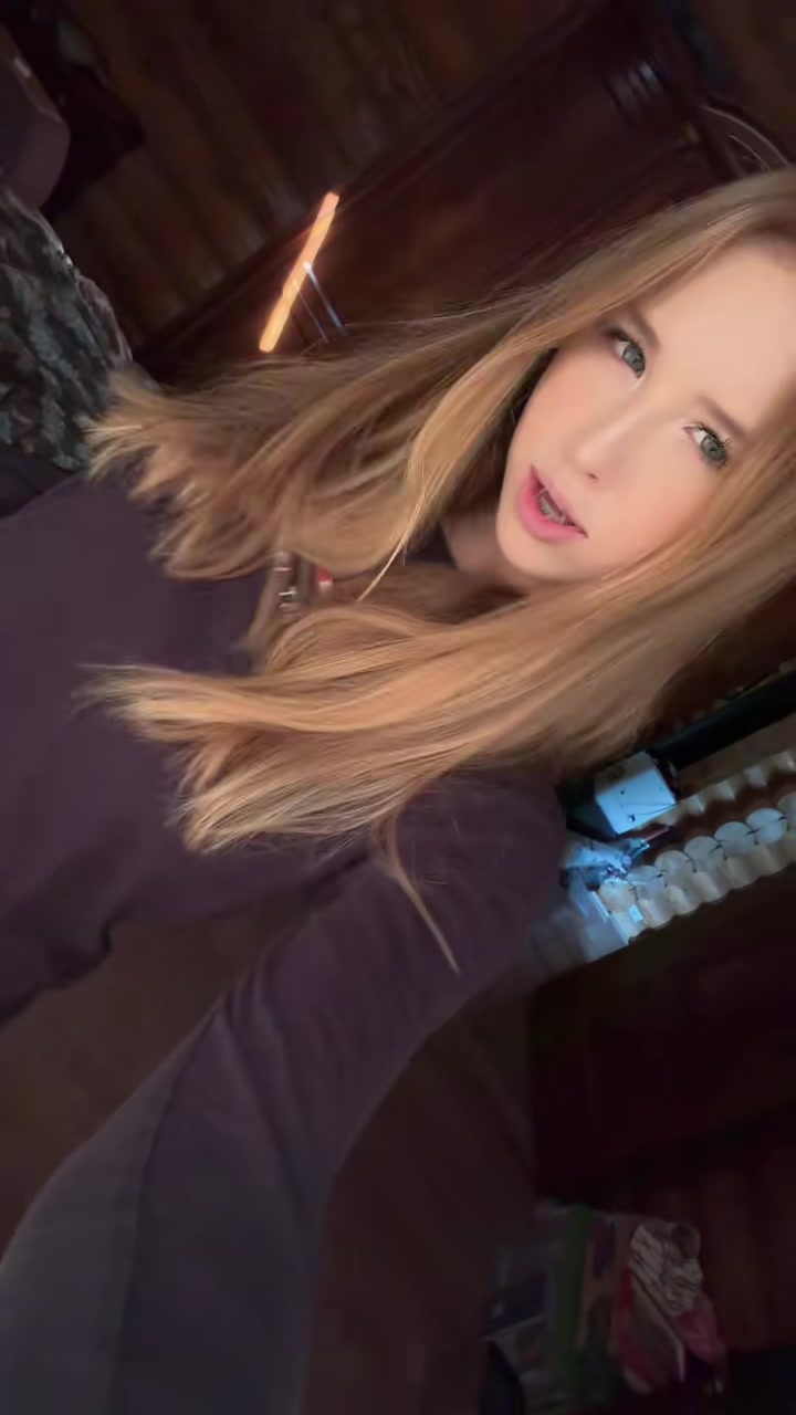 @🪽