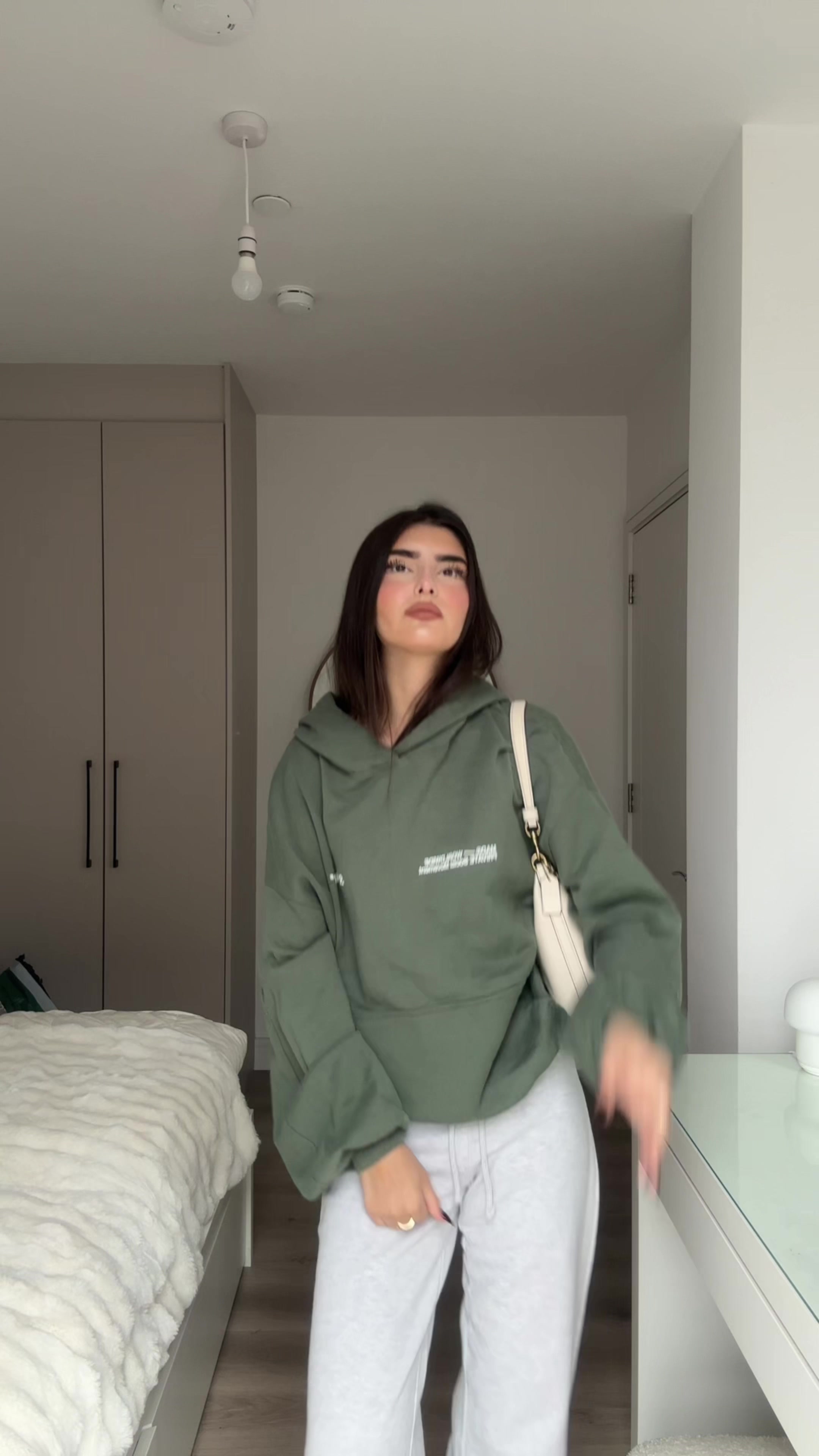 @aysha