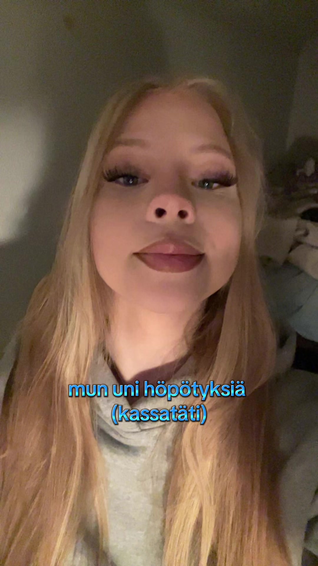 @ツ