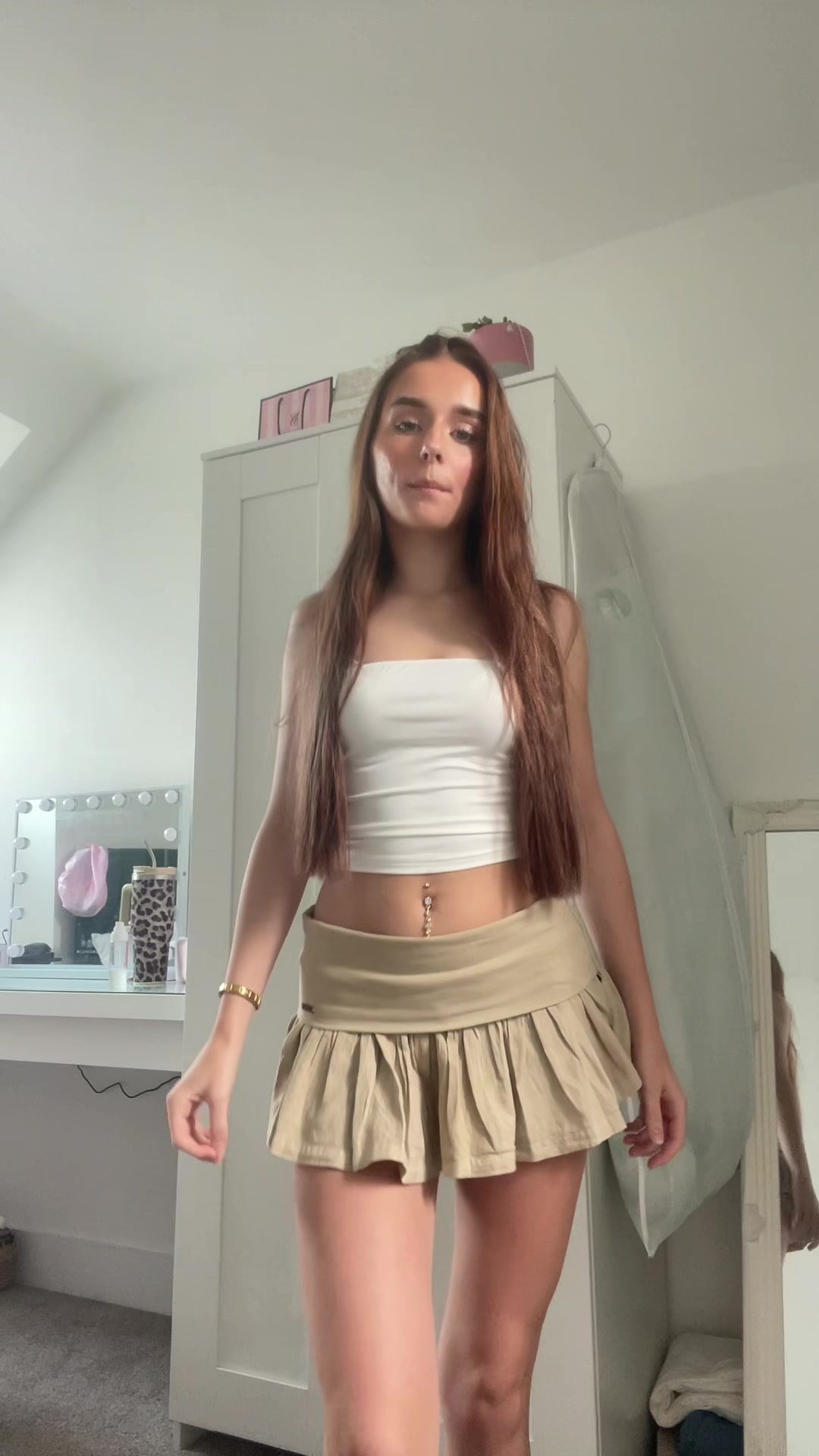 @elliespame