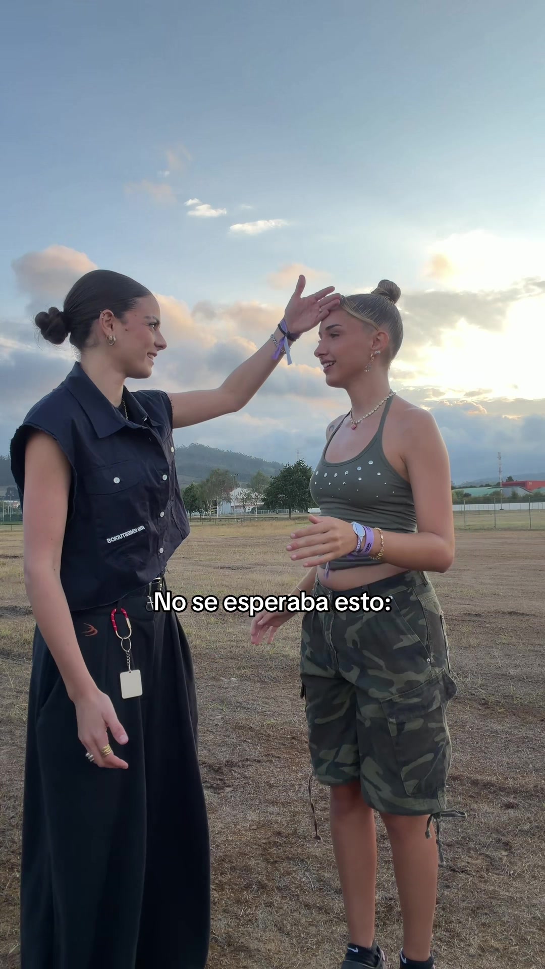 @LUCIA DE LA PUERTA