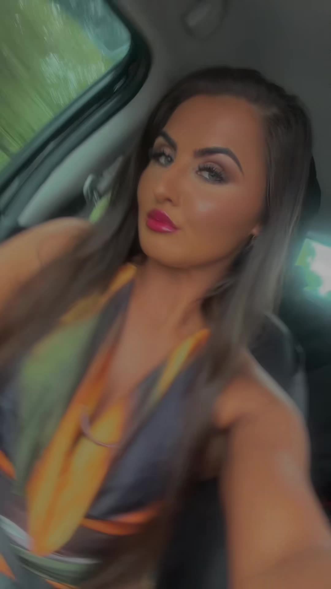 @caitlin02x