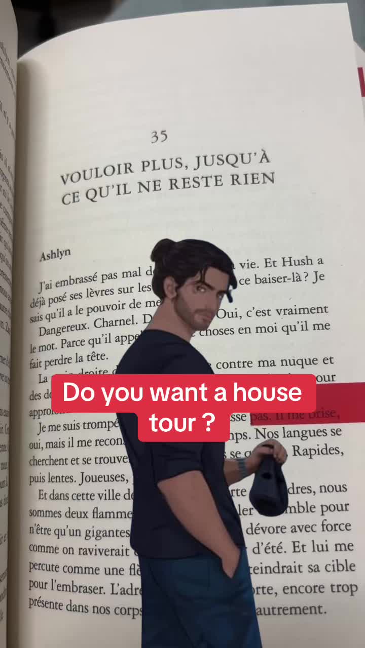@tothe.moonandbook