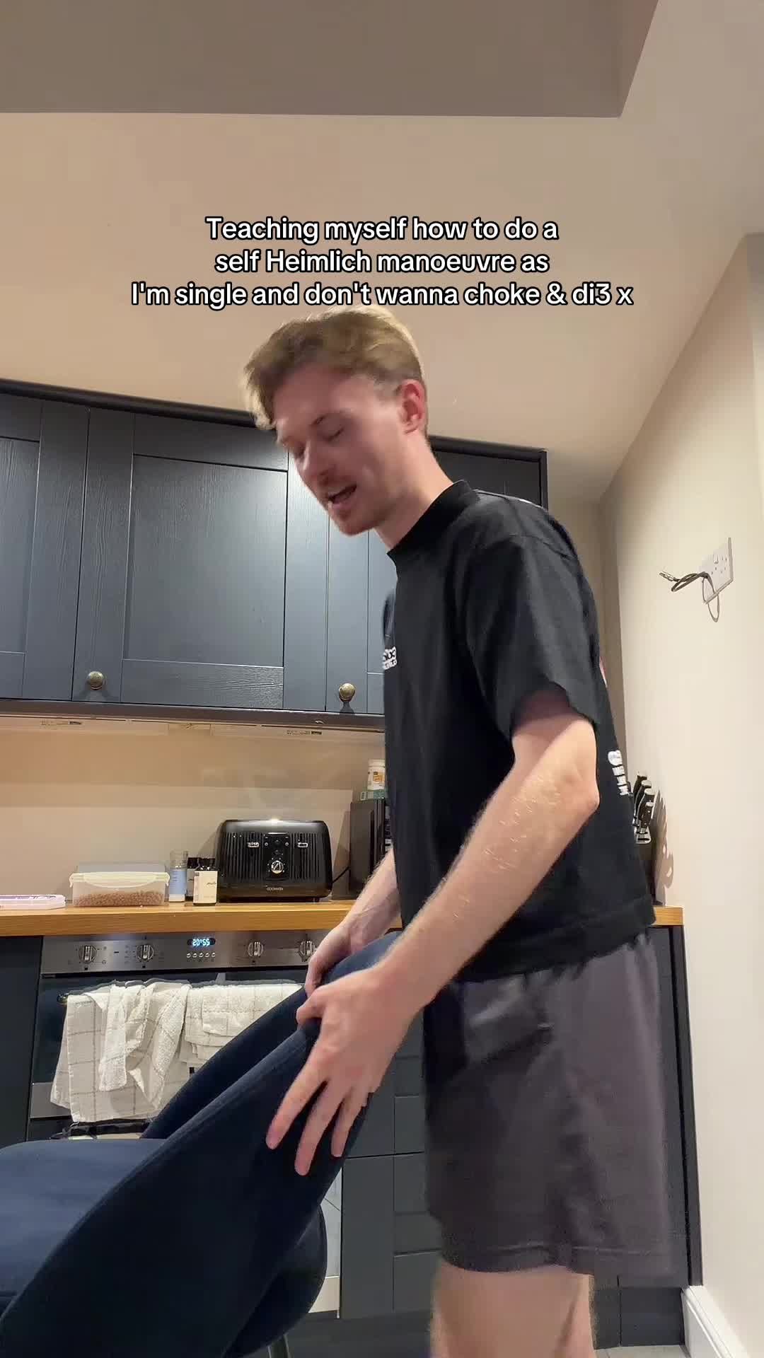 @Max_Balegde