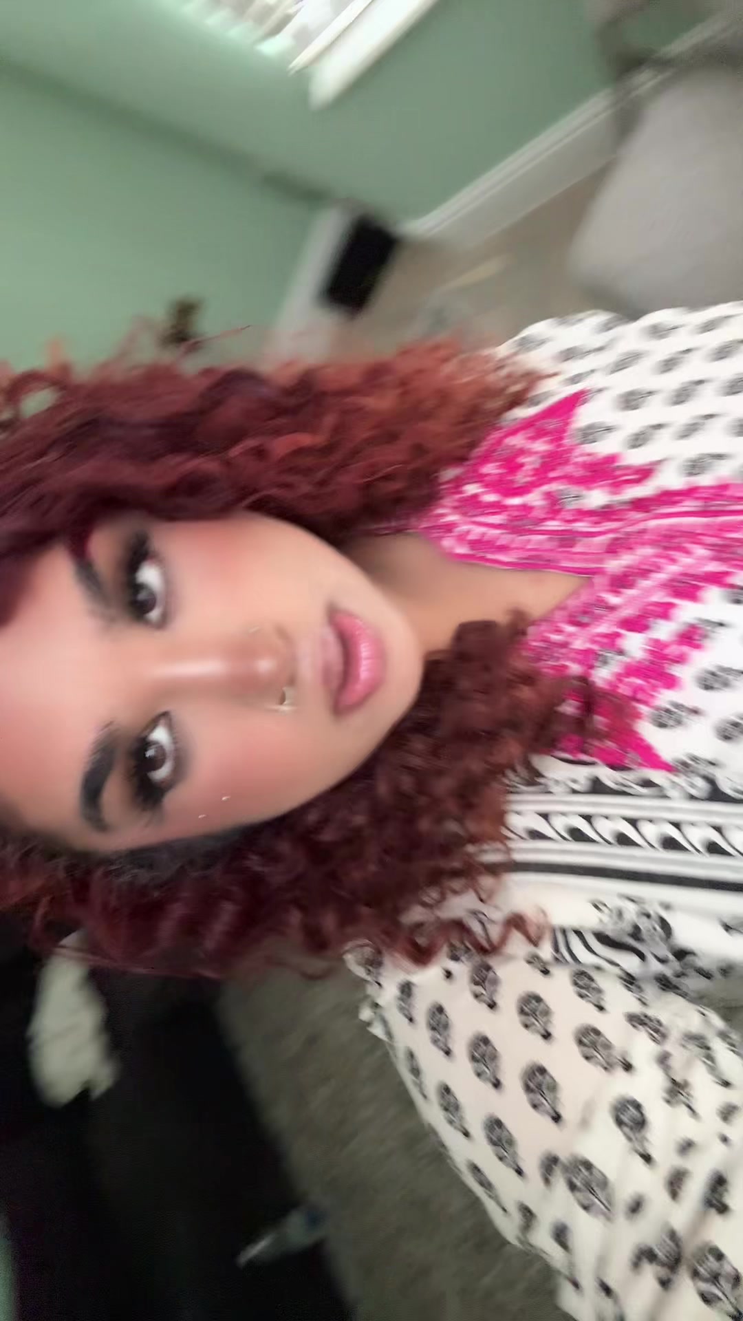 @Maalaxh