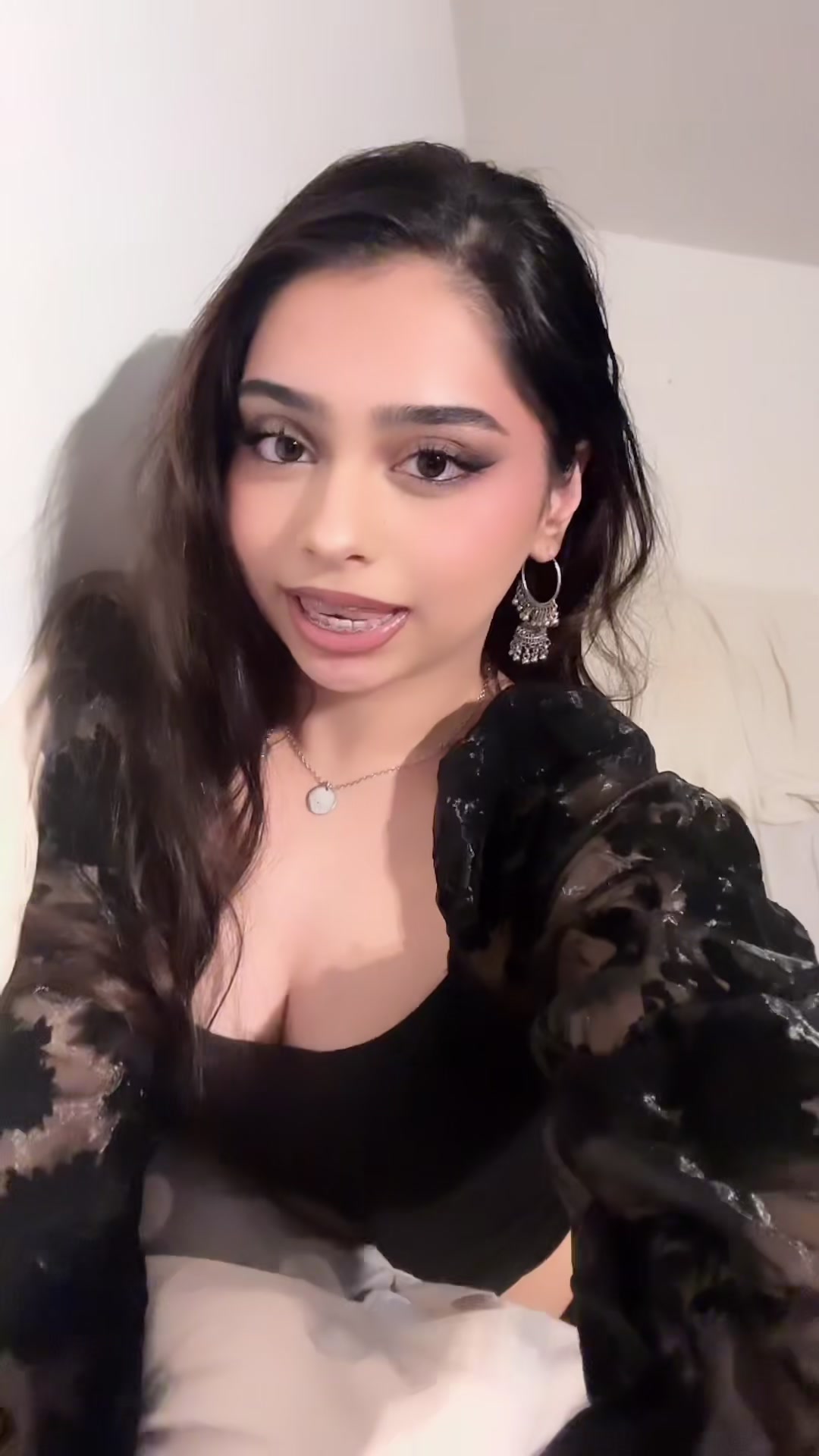 @hadela