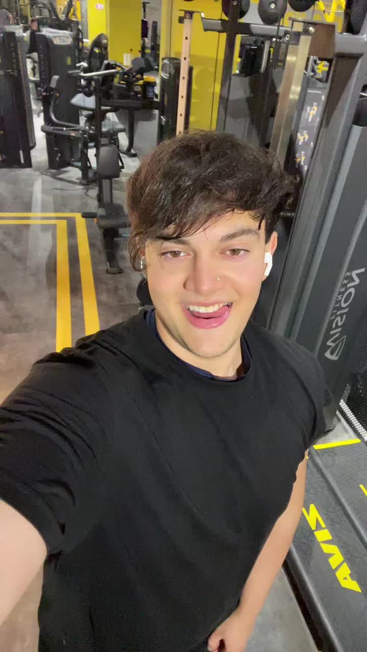 @ronniedaia