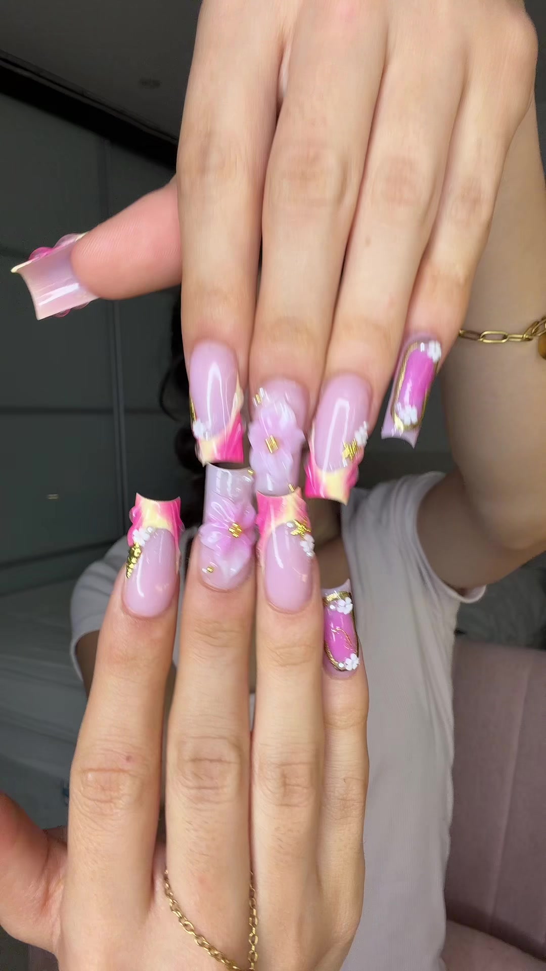 @𝐒𝐇𝐀𝐊𝐇𝐄𝐃
