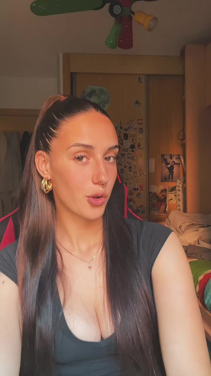@Luu🥀