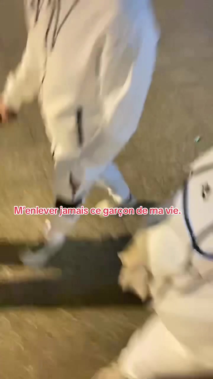 @๐๐พ๐๐๐ฝ๐๐ถ๐ฑ