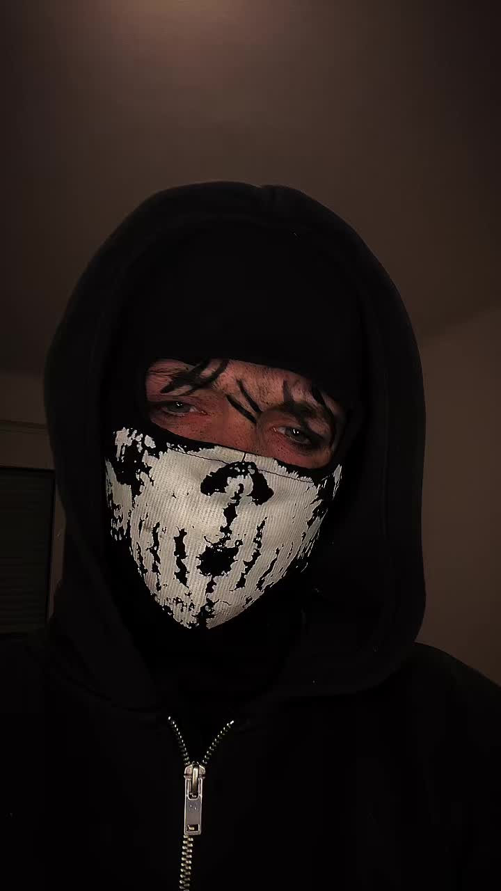@😈ᐯ卂ㄩㄥㄒ😈
