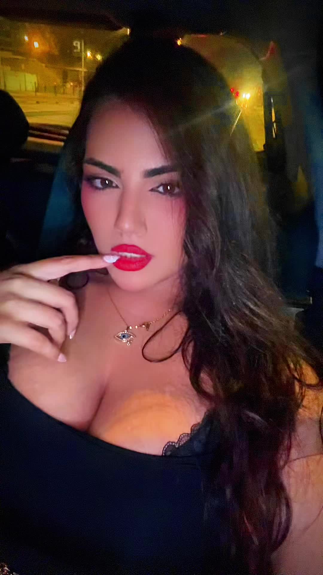 @Yasmín 🧿