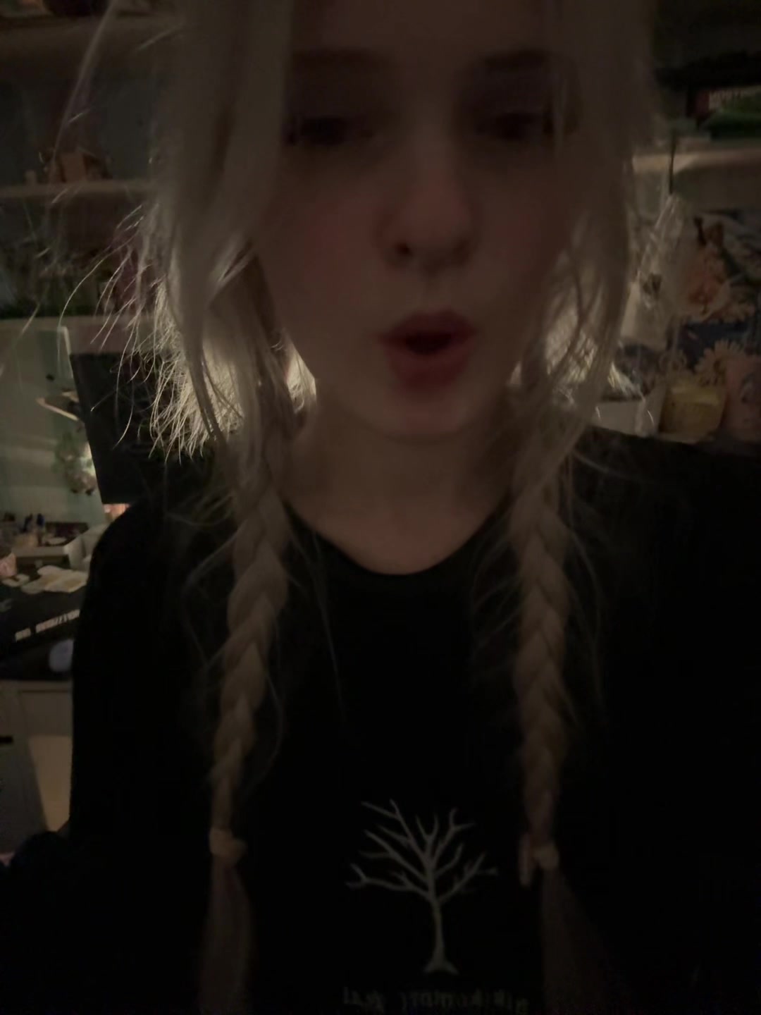 @.;]