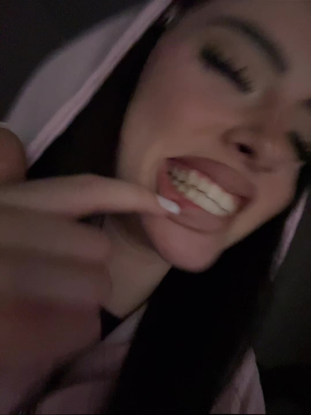 @white baddie live