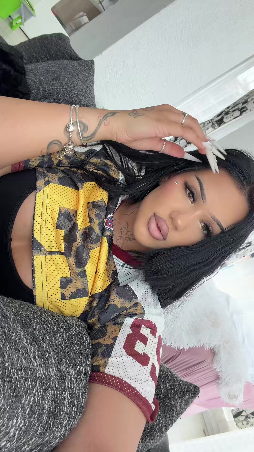 @niniiiii