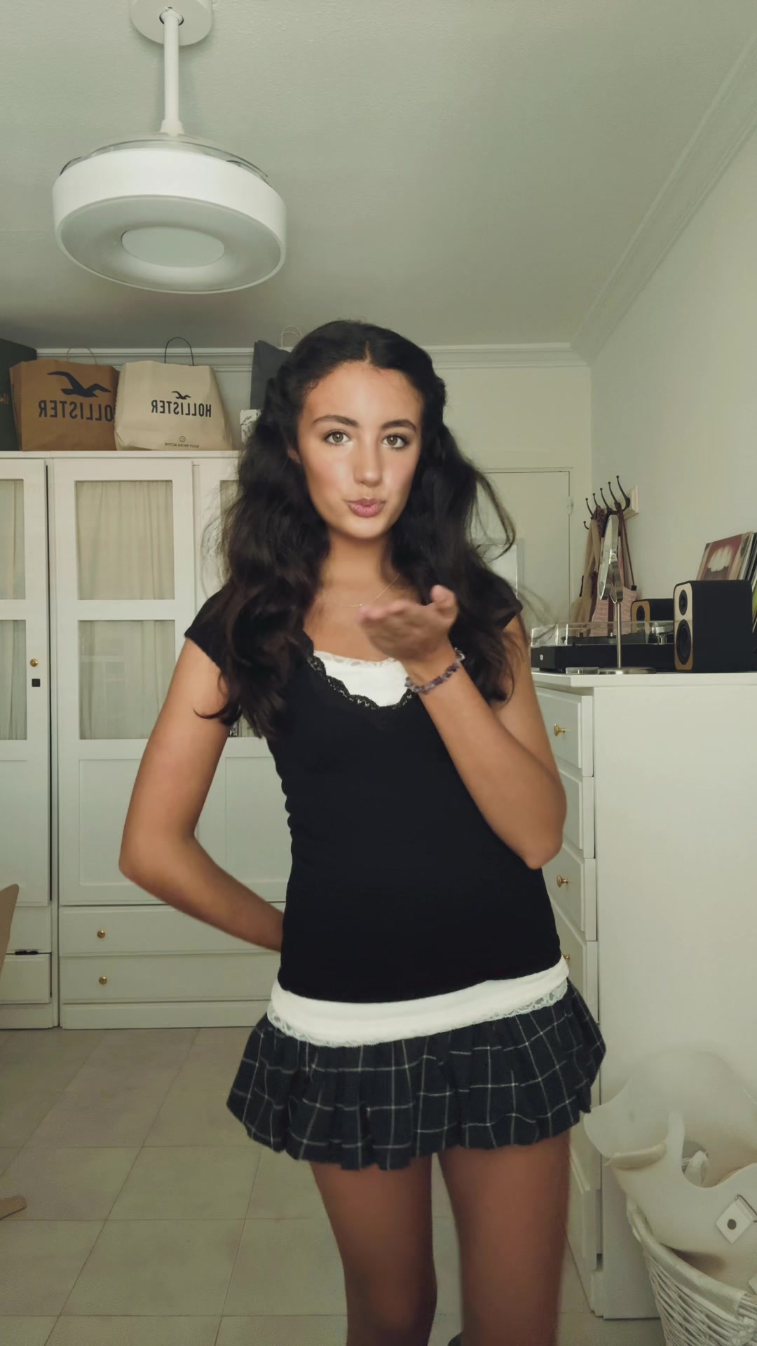 @Lorelai Gilbert &deg;❀⋆.ೃ࿔*
