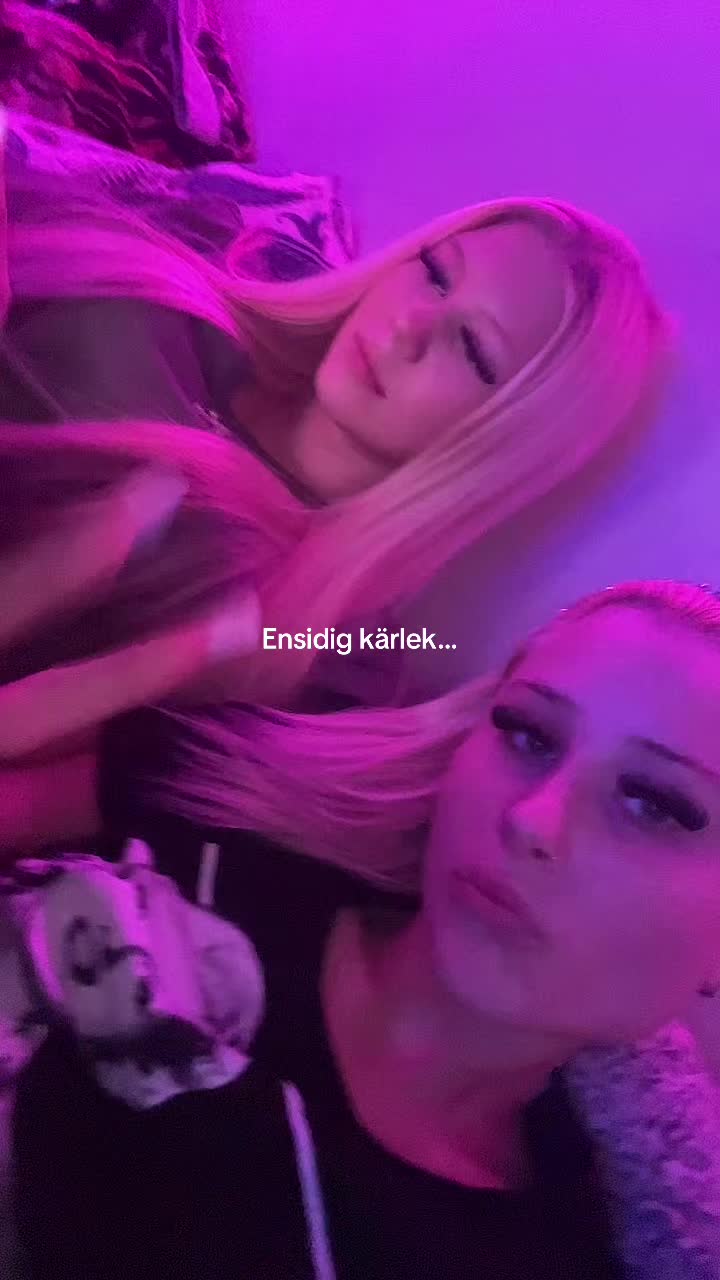 @T&ouml;rnrosa