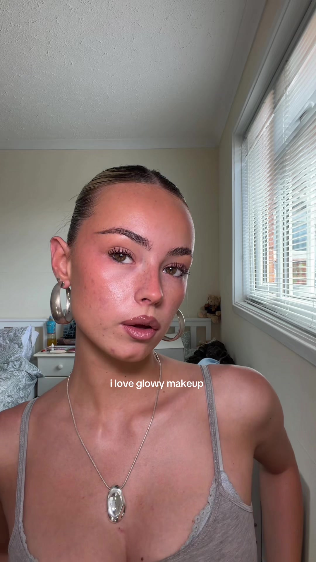 @ellie lou🤍