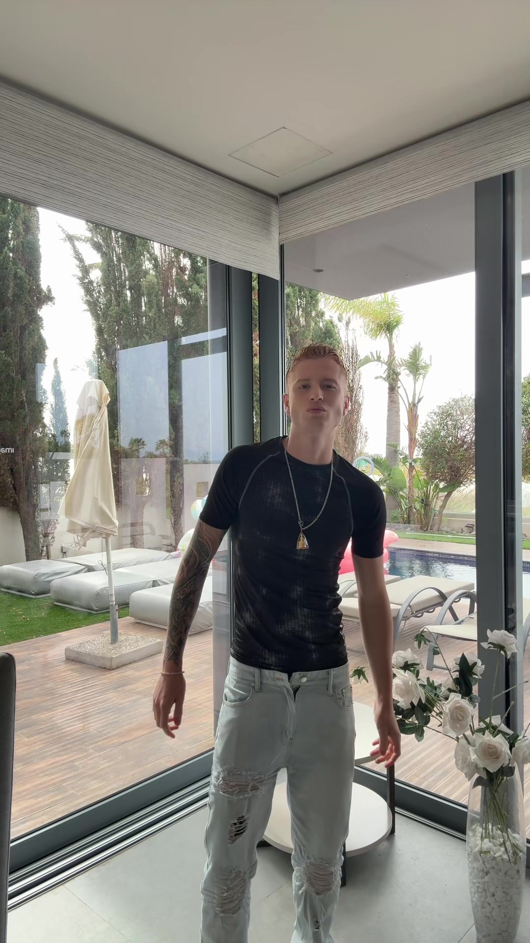 @valentino.ginger