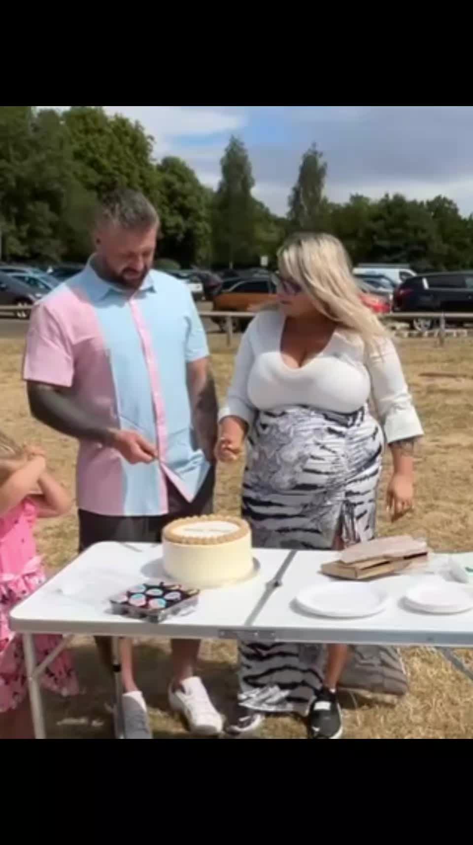 @Nikki-Louise993