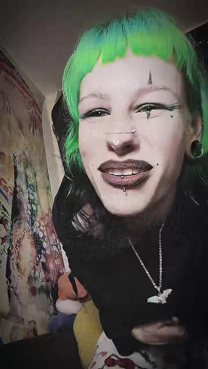 @little_blvck_angel_13