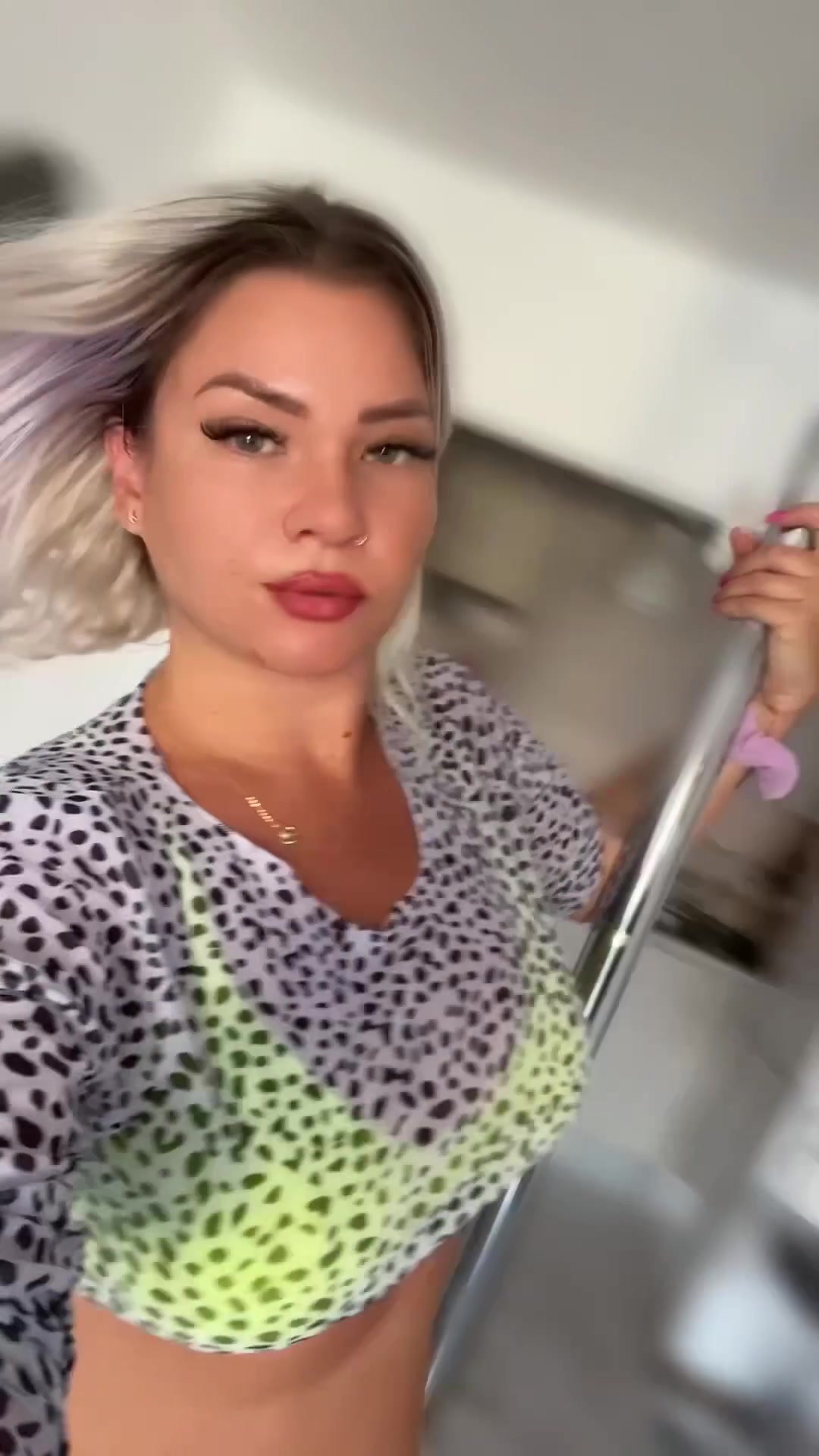 @RomanianGirl