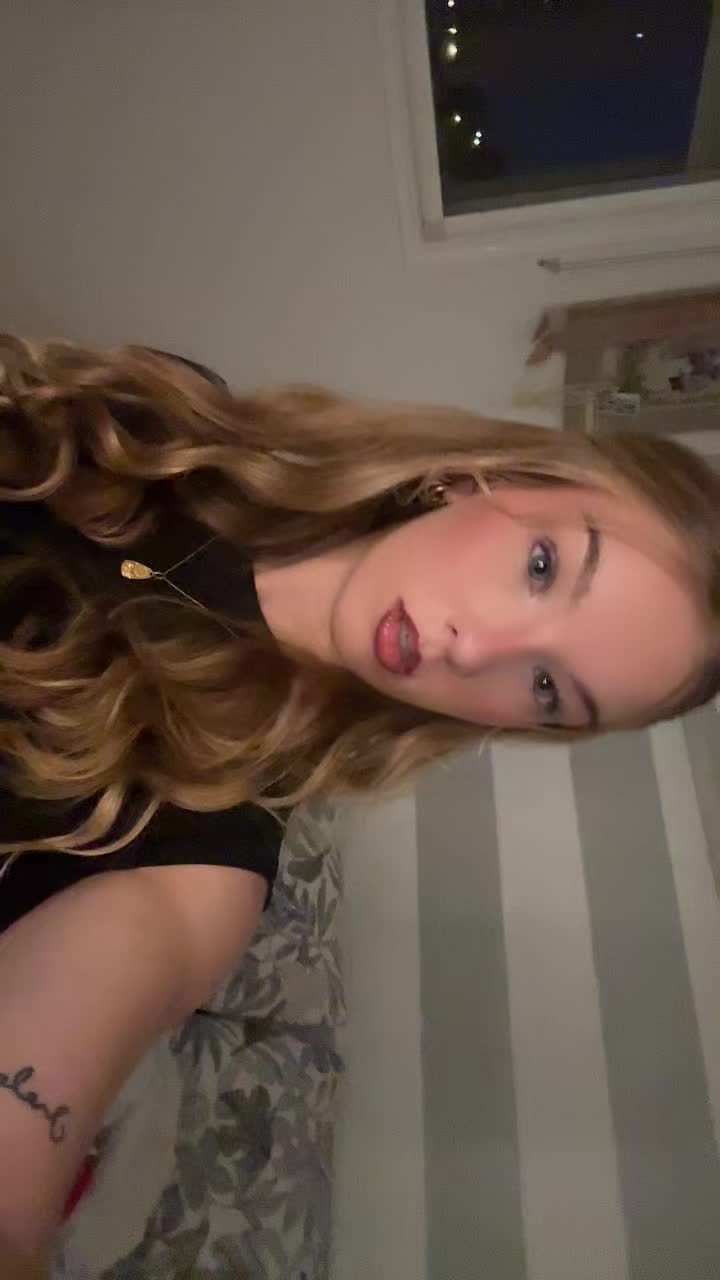 @_ainara11
