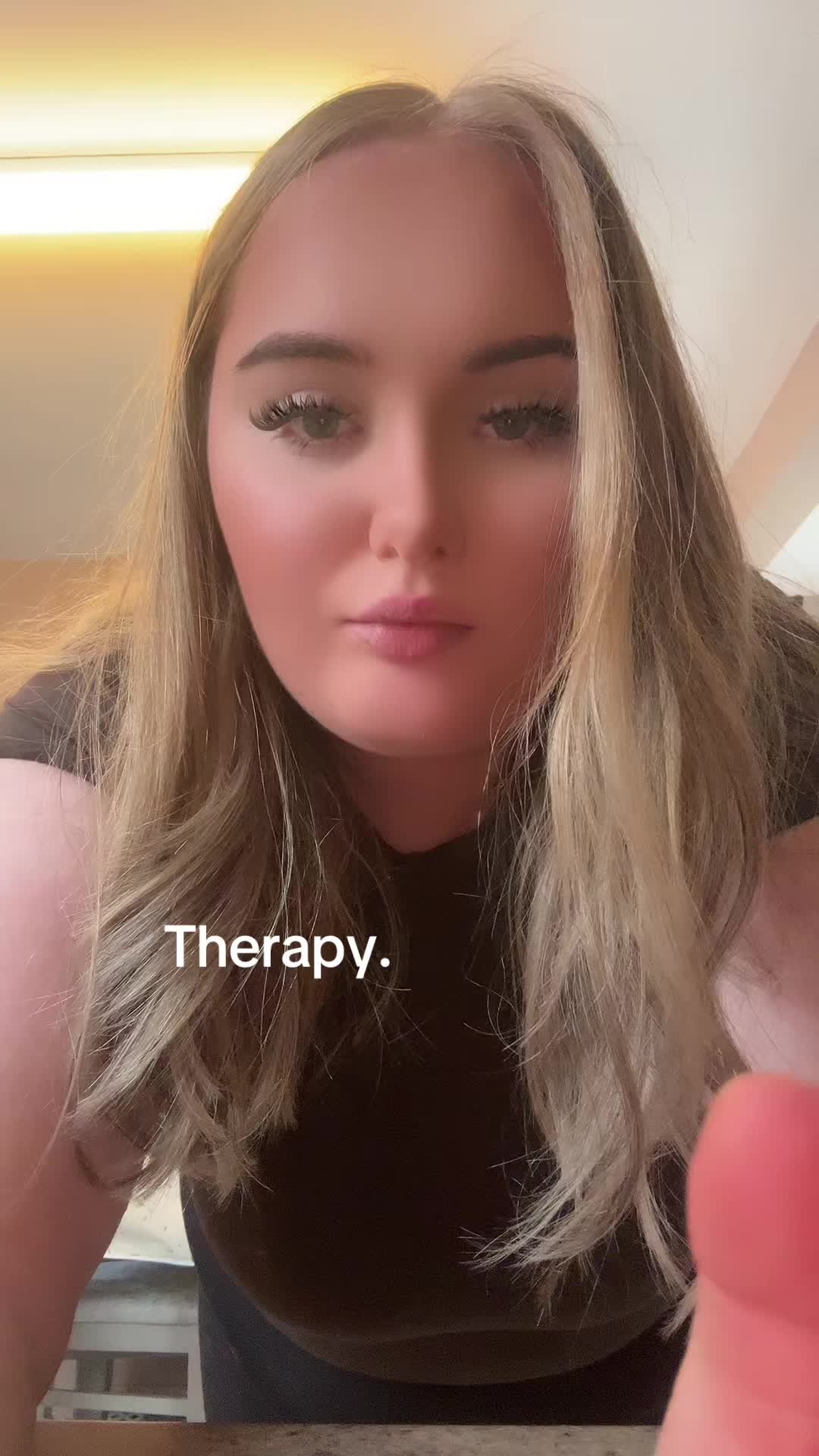 @danielle_walsh_21