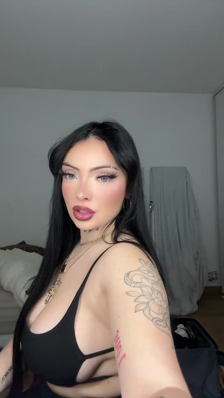 @Effyss💕