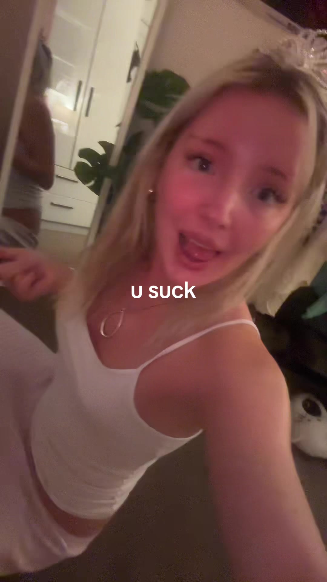 @evelyn