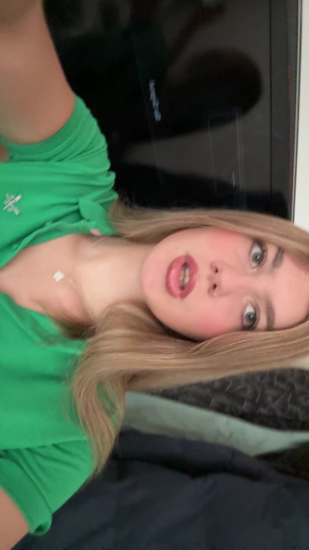@Zoe