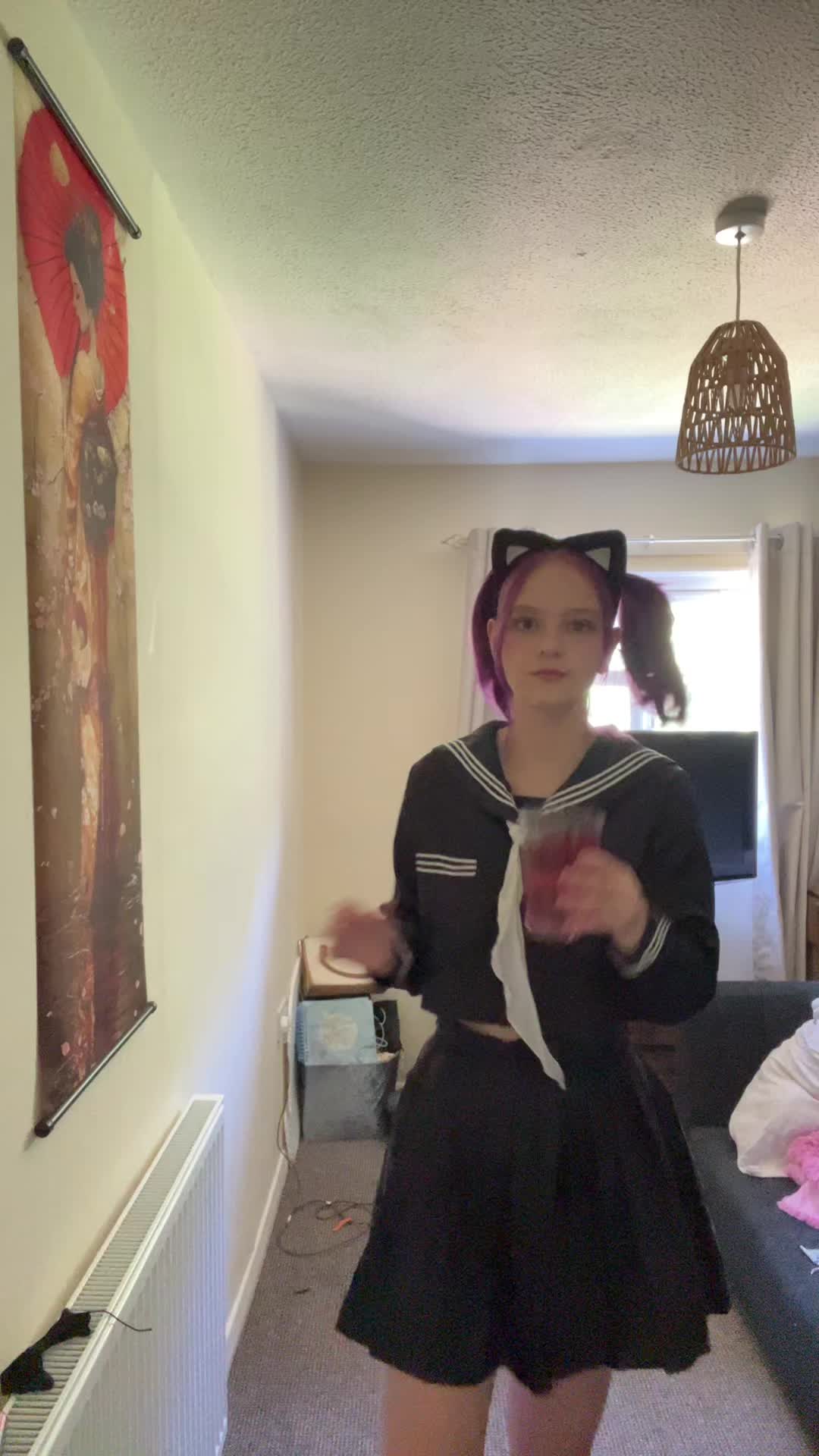 @_jamielee_angel_pet_