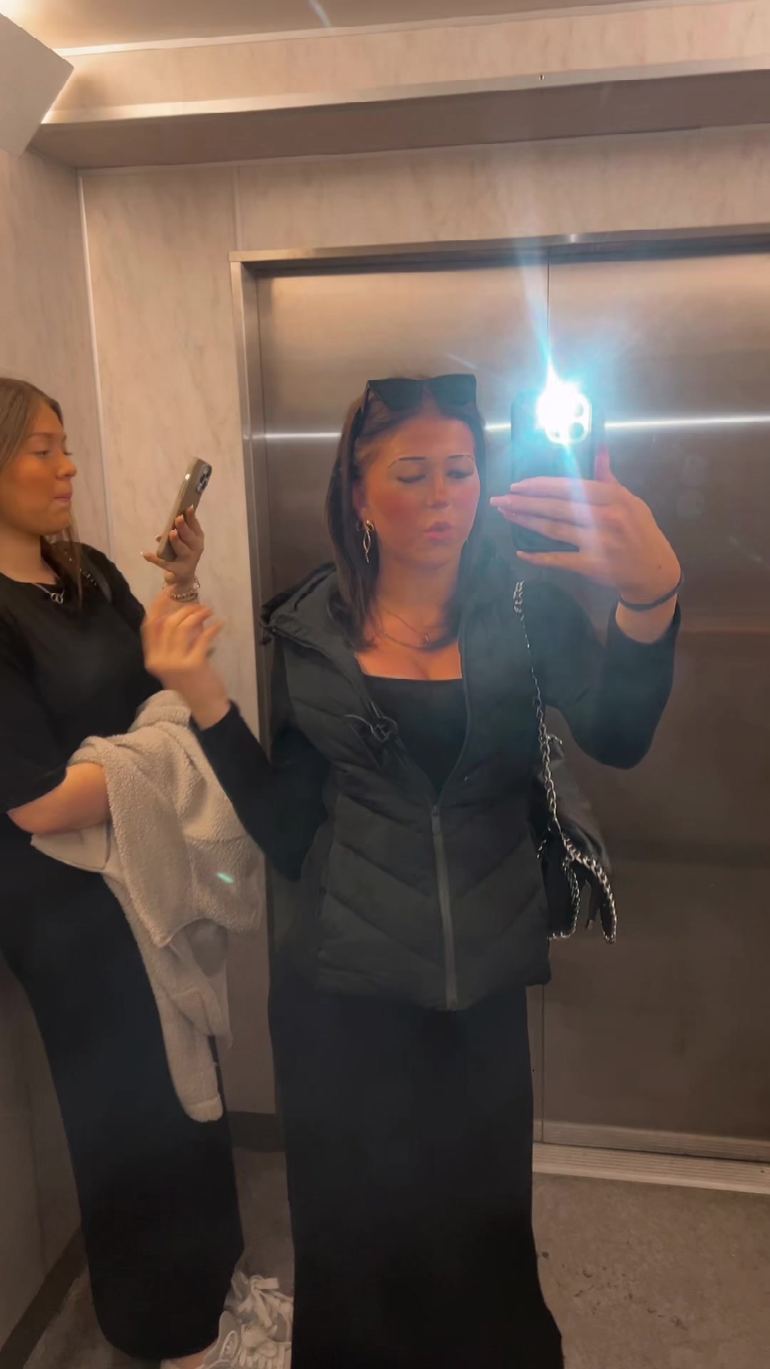 @Elin🥂😶&zwj;🌫️