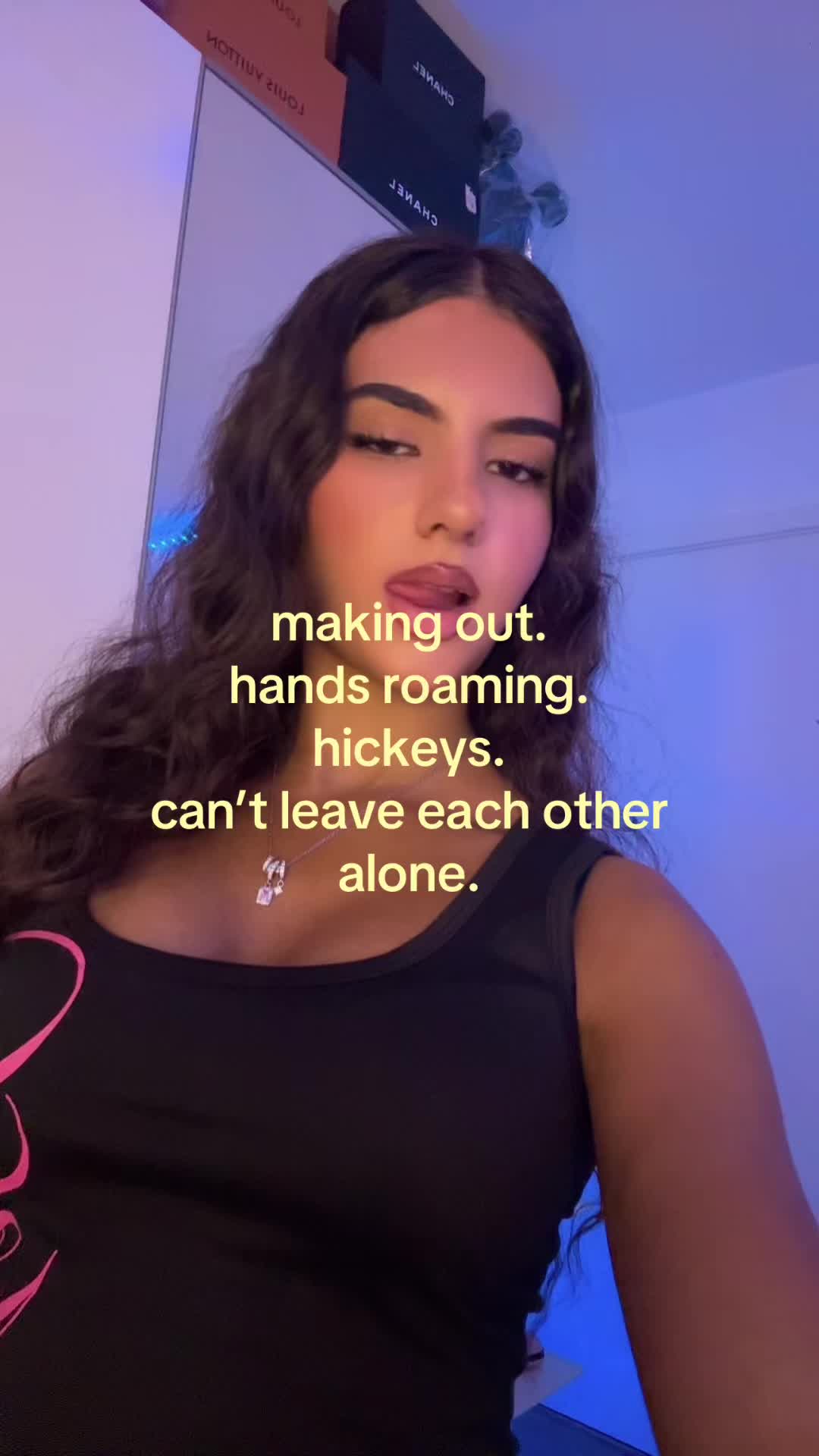 @💋